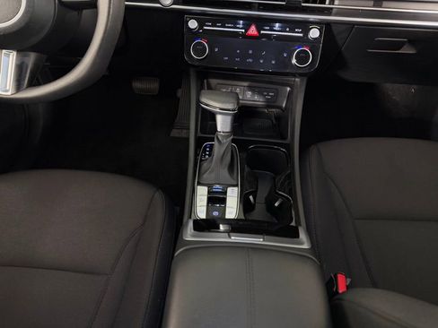 Used 2025 Hyundai Tucson SEL image 17