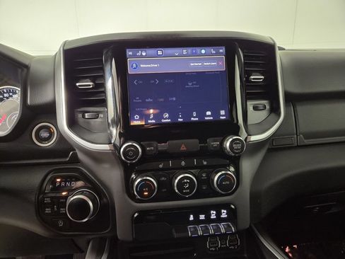 Used 2022 RAM 1500 Big Horn AWD/4WD image 17