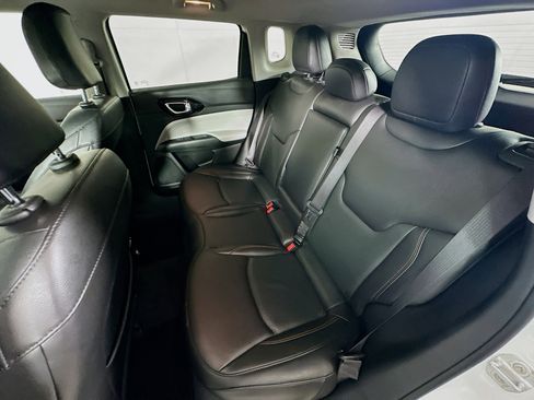 Used 2022 Jeep Compass Limited image 25