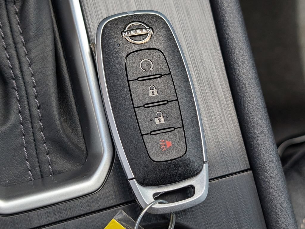 New 2026 Nissan Kicks SV w/ Cold Weather Package FWD image 32