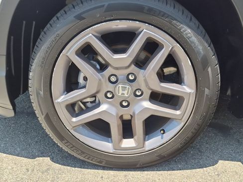 Used 2023 Honda Passport EX-L image 12