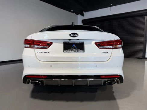 Used 2018 Kia Optima SX w/ Technology Package FWD image 5