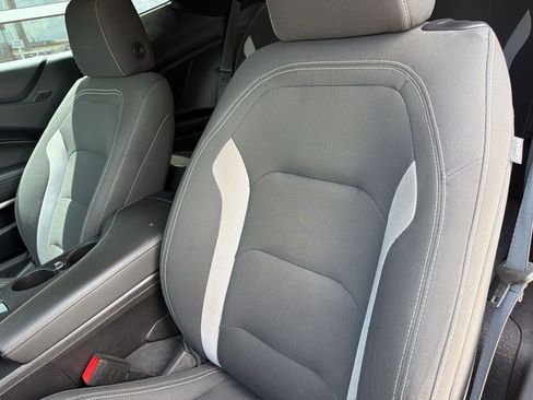 Used 2022 Chevrolet Camaro LS RWD image 24