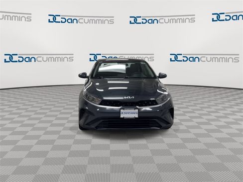 Used 2023 Kia Forte LXS image 3