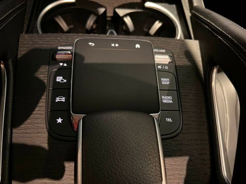 Used 2024 Mercedes-Benz GLE 350 4MATIC image 22