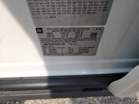 Used 2019 Buick Envision Essence AWD/4WD image 12
