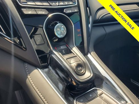 Used 2025 Acura RDX SH-AWD image 32
