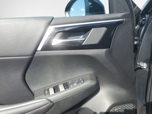New 2026 Mitsubishi Outlander LE AWD/4WD image 12
