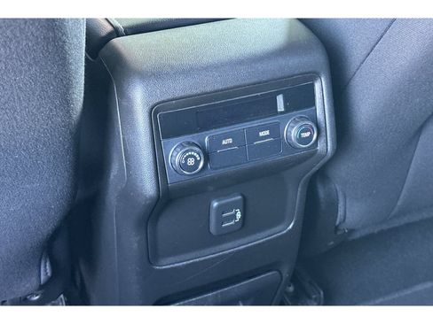 Used 2019 GMC Acadia SLE FWD image 14