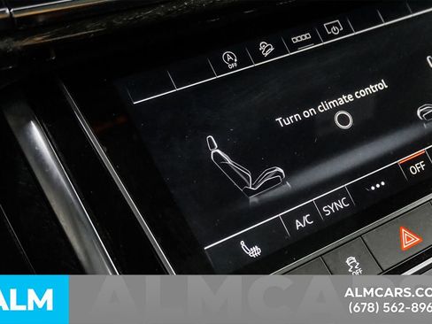 Used 2025 Audi Q7 3.0T Premium image 44