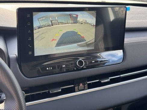 New 2025 Mitsubishi Outlander ES image 23