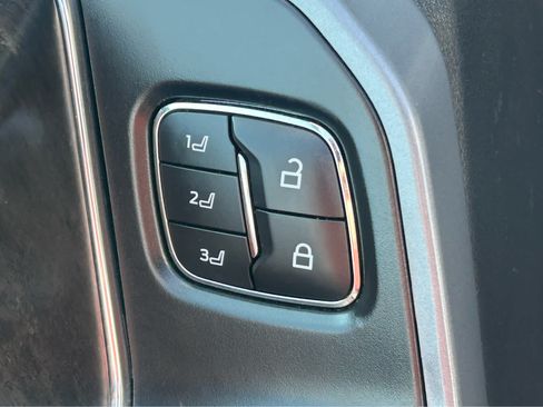 Used 2023 Ford F150 Lariat w/ Equipment Group 502A High AWD/4WD image 21