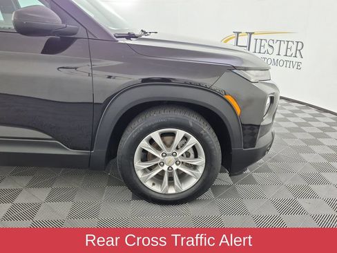 Used 2022 Chevrolet TrailBlazer LS FWD image 12
