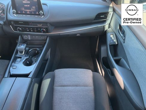Certified 2021 Nissan Rogue S image 15