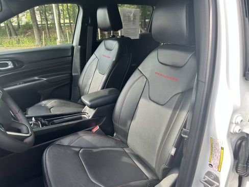 Certified 2025 Jeep Compass Trailhawk w/ Trailhawk Elite Group AWD/4WD image 15