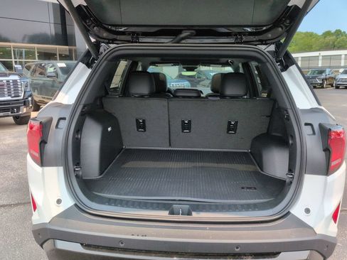 New 2027 GMC Terrain Elevation w/ Elevation Premium Package AWD/4WD image 23
