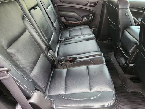 Used 2019 Chevrolet Tahoe LS w/ All-Season Package RWD image 31