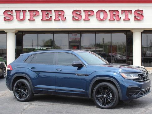 Used 2022 Volkswagen Atlas Cross Sport SEL R-Line image 1