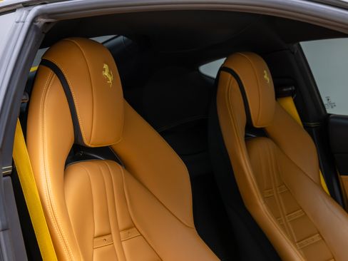 Used 2019 Ferrari 812 Superfast image 64