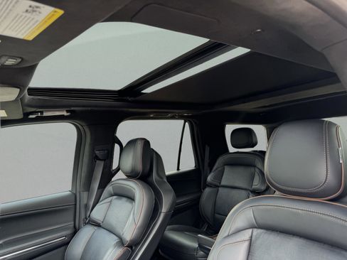 New 2026 Lincoln Navigator Black Label AWD/4WD image 27