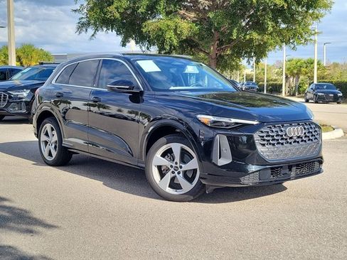 Certified 2025 Audi Q5 Premium Plus w/ Premium Plus image 31