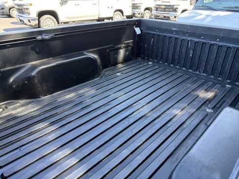 Used 2016 Toyota Tacoma SR5 w/ SR5 Appearance Package (SN) RWD image 31