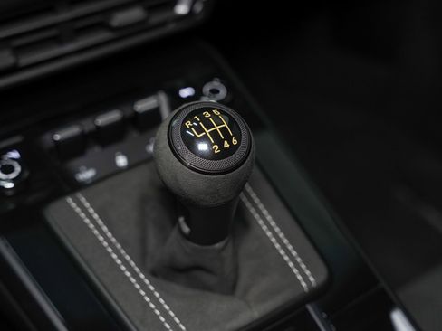 Used 2022 Porsche 911 GT3 image 38