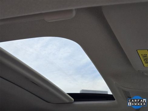 Used 2025 MAZDA CX-30 AWD 2.5 S w/ Preferred Package image 9