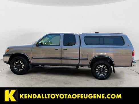 Used 2000 Toyota Tundra SR5 w/ Convenience Pkg AWD/4WD image 8