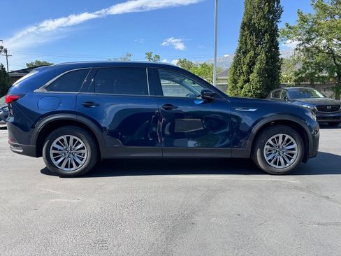 Used 2024 MAZDA CX-90 Plug-In Hybrid w/ Preferred AWD/4WD image 3