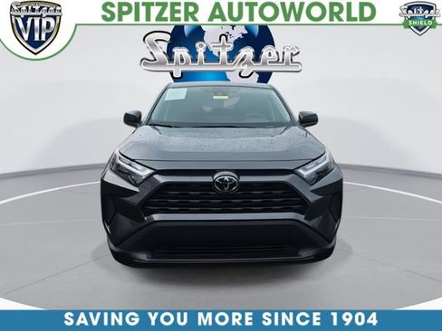 Used 2025 Toyota RAV4 LE FWD image 4