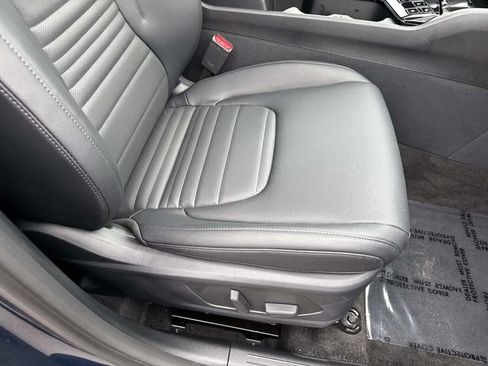 Used 2025 Kia Sportage SX Prestige image 10