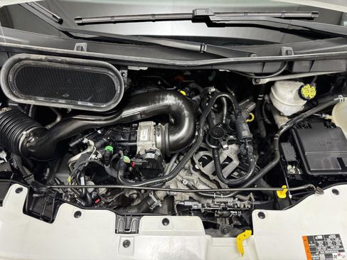 Used 2023 Ford Transit 350 XLT image 25