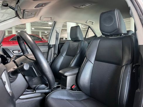 Used 2014 Toyota Corolla S FWD image 13
