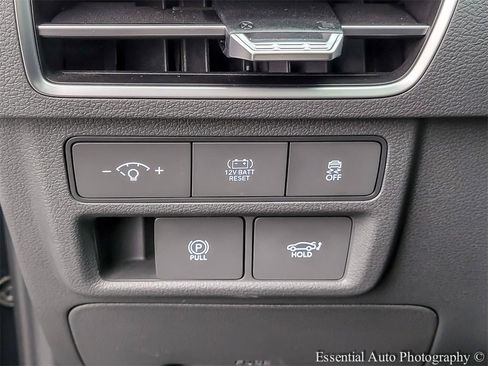 Used 2024 Hyundai Sonata Limited image 15