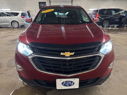 Used 2020 Chevrolet Equinox LT image 2