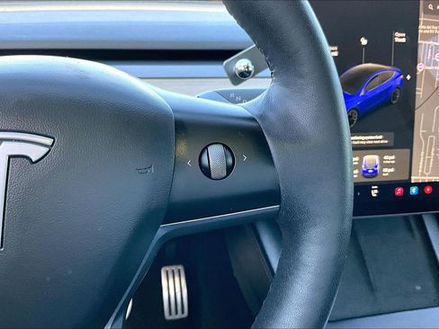 Used 2021 Tesla Model Y Performance AWD/4WD image 16