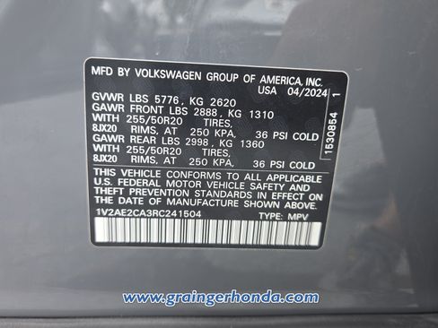 Used 2024 Volkswagen Atlas Cross Sport SEL R-Line AWD/4WD image 14