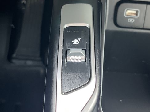 Used 2021 Kia Sorento EX w/ Panoramic Sunroof Package image 8