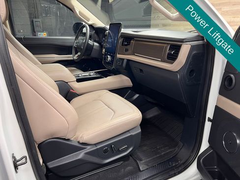 Used 2024 Ford Expedition Limited w/ Excursion Package AWD/4WD image 8