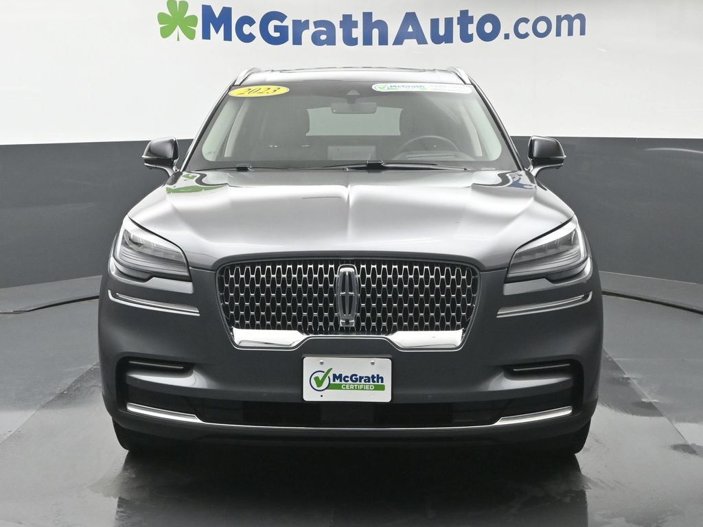 Used 2023 Lincoln Aviator Reserve w/ Equipment Group 201A AWD/4WD image 6
