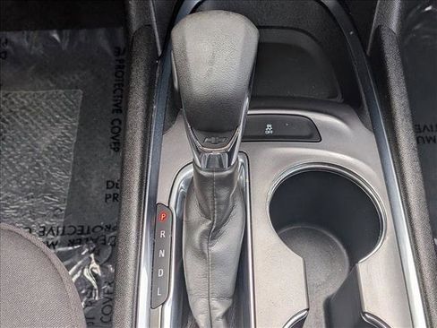 Used 2023 Chevrolet Malibu LT FWD image 12