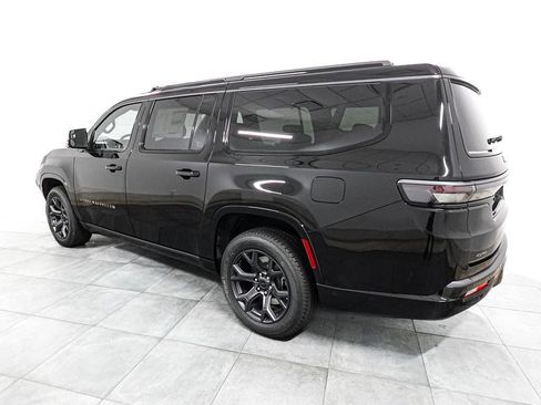 New 2026 Jeep Grand Wagoneer L Limited w/ Premium Group II AWD/4WD image 5