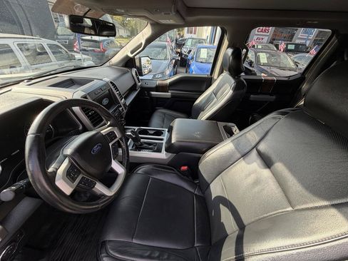 Used 2017 Ford F150 Lariat w/ Equipment Group 501A Mid AWD/4WD image 29