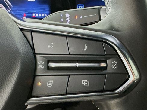 Used 2024 Chevrolet Traverse LT w/ Midnight/Sport Edition image 14