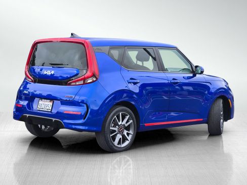 Certified 2022 Kia Soul GT-Line image 4