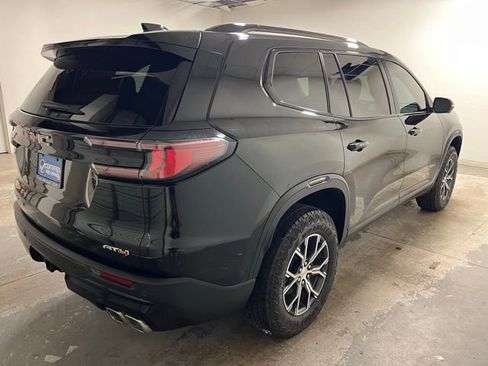 Used 2024 GMC Acadia AT4 w/ Luxury Package AWD/4WD image 12