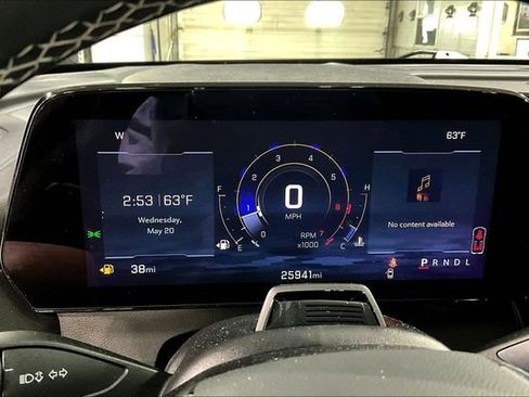 Used 2024 Chevrolet Traverse LT w/ Enhanced Driving Package FWD image 13