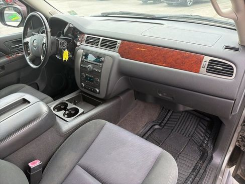 Used 2012 GMC Yukon SLE w/ Convenience Package image 9