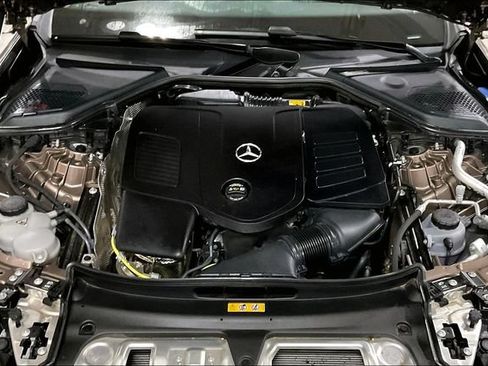 Used 2026 Mercedes-Benz E 350 4MATIC Sedan image 11